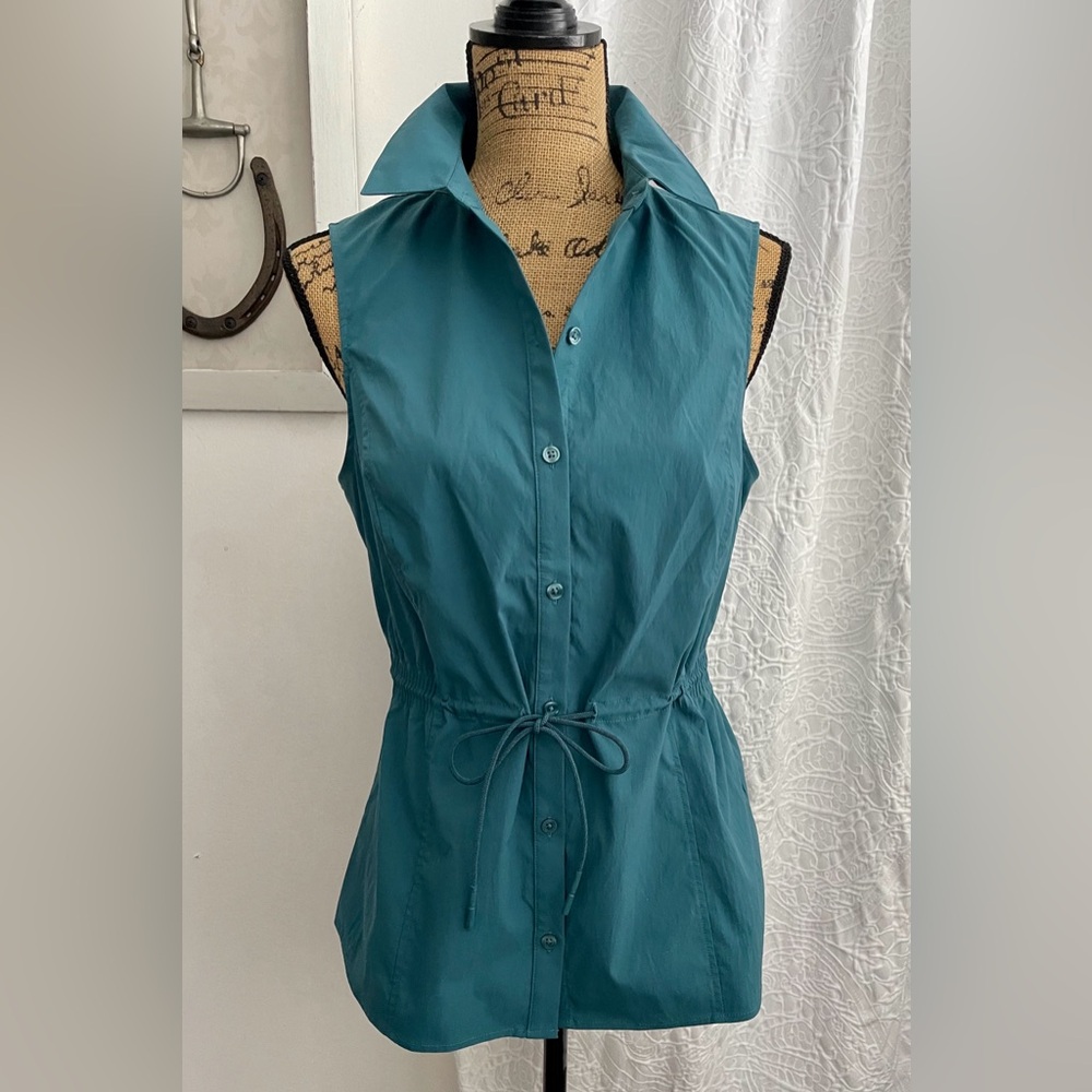ATHLETA Levitate Poplin Tank UPF 50+ Borealis Green Size Medium